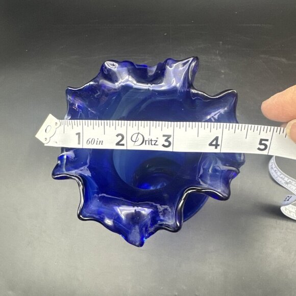 VTG MCM Cobalt Blue Swirl Glass Vase Crimped Ruffled Rim 8.5” - Picture 6 of 6